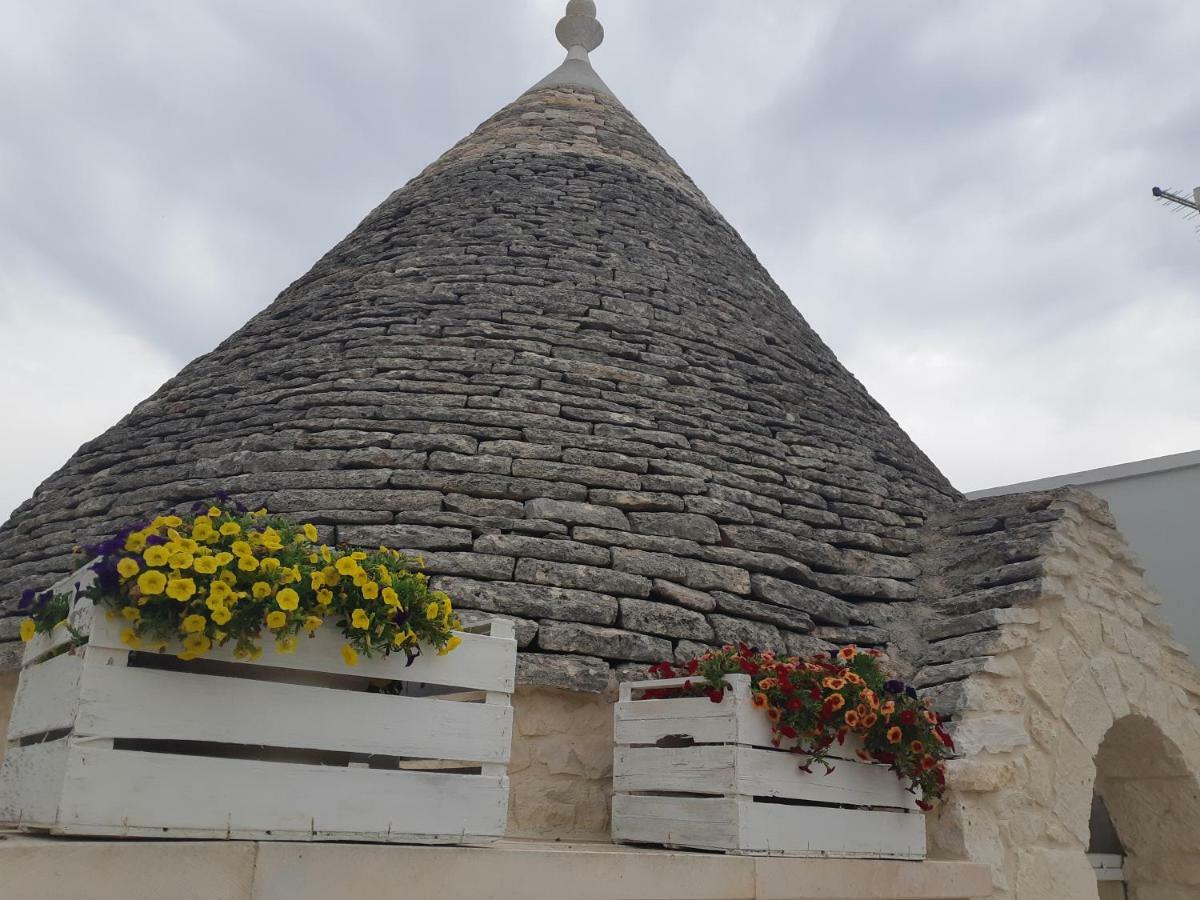 Вілла Trullo Della Rosa Мартіна-Франка Екстер'єр фото