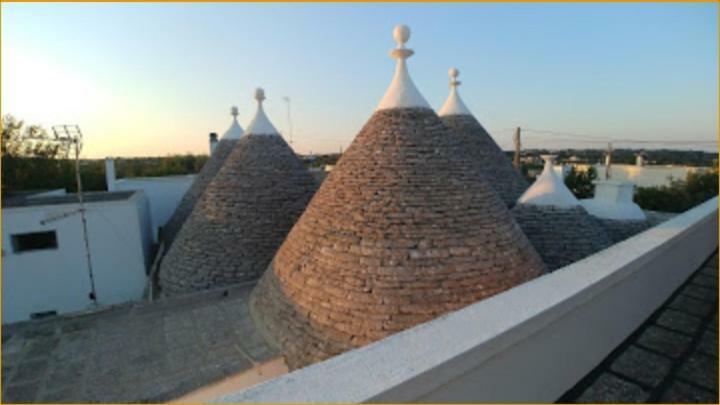 Вілла Trullo Della Rosa Мартіна-Франка Екстер'єр фото