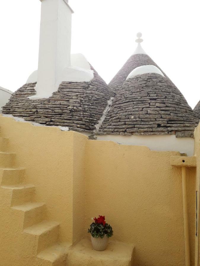 Вілла Trullo Della Rosa Мартіна-Франка Екстер'єр фото